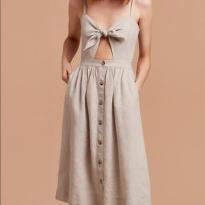Aritzia / Wilfred tie front dress